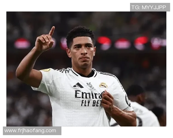 英国足球明星因压力与年龄双重影响逐渐秃顶引发球迷热议与关注