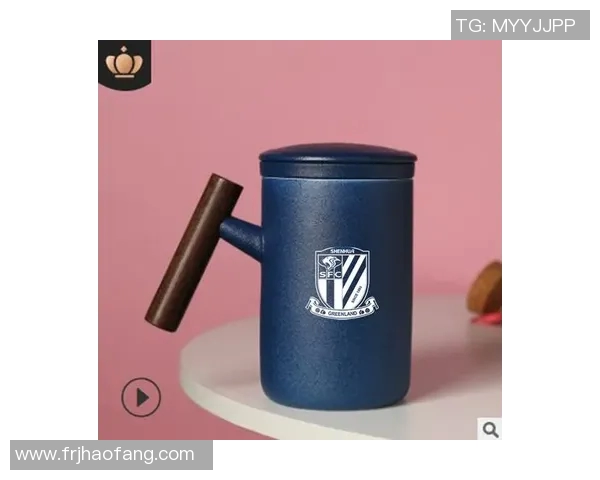 足球明星珍藏礼物推荐揭秘让你心动的独特纪念品与收藏品